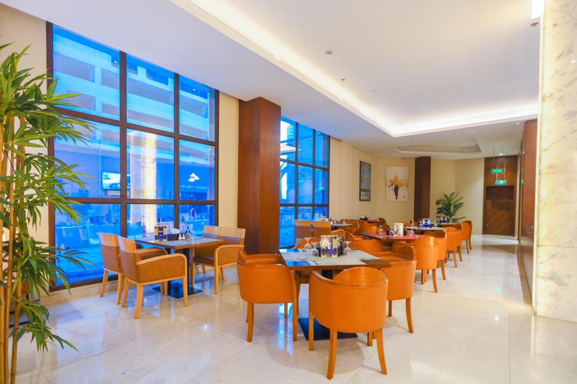 Ramee Palace Hotel Manama Exterior foto